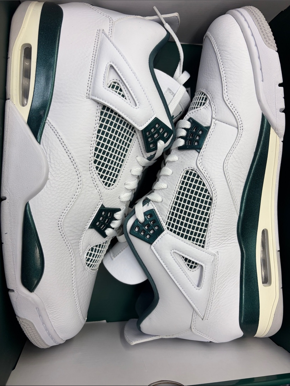 Air Jordan 4 retro oxidized green